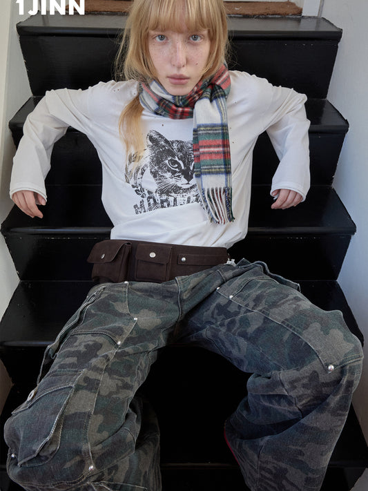 Cat Print Distressed Long Sleeve Tee