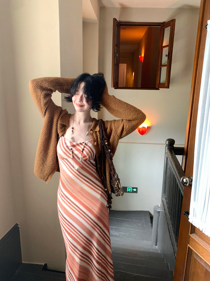 Caramel Rum Single-Breasted Knit Cardigan – French Retro Autumn Essential