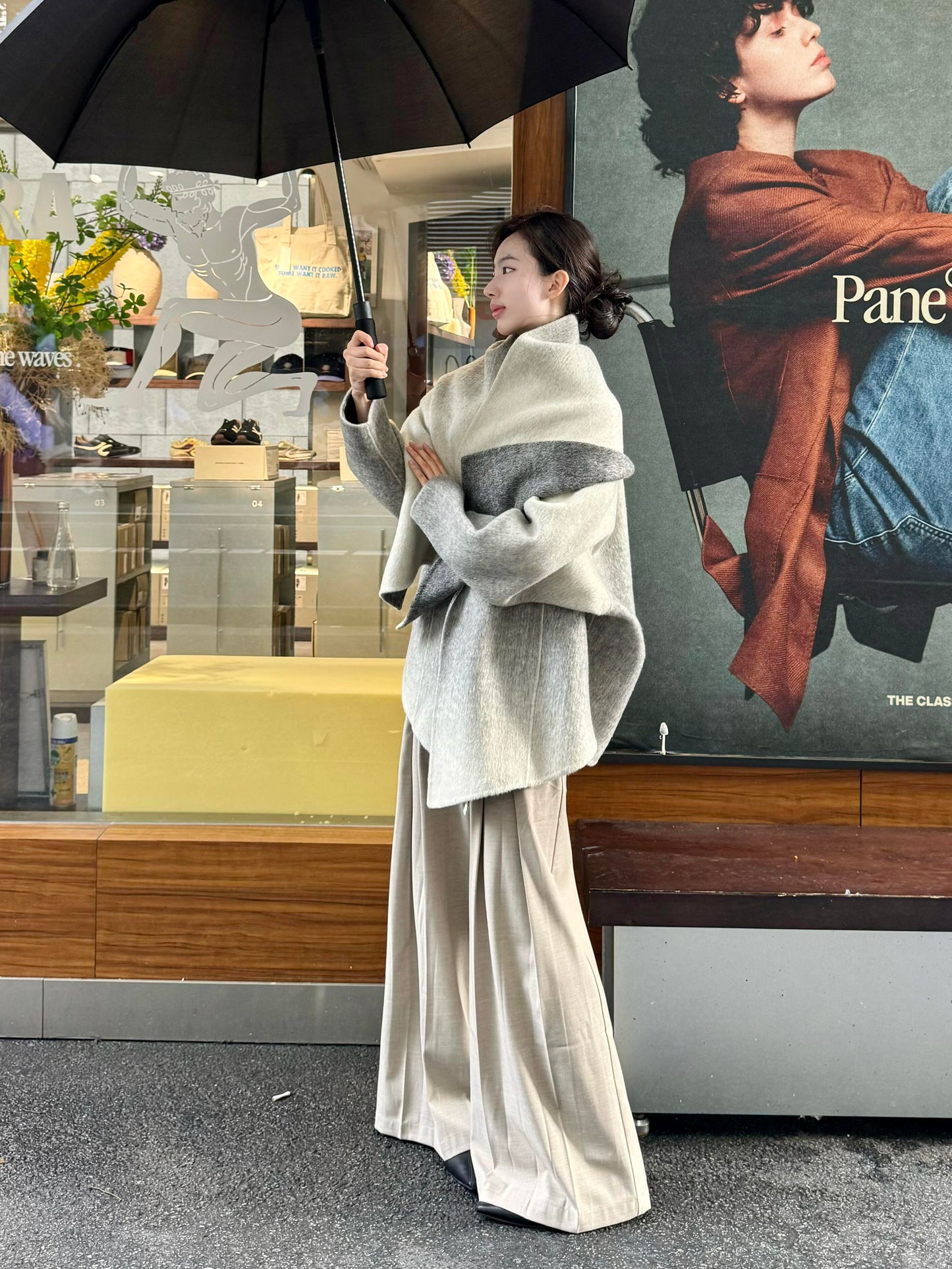 Gradient Cashmere Coat – Petite Shawl Cape with Timeless Luxury