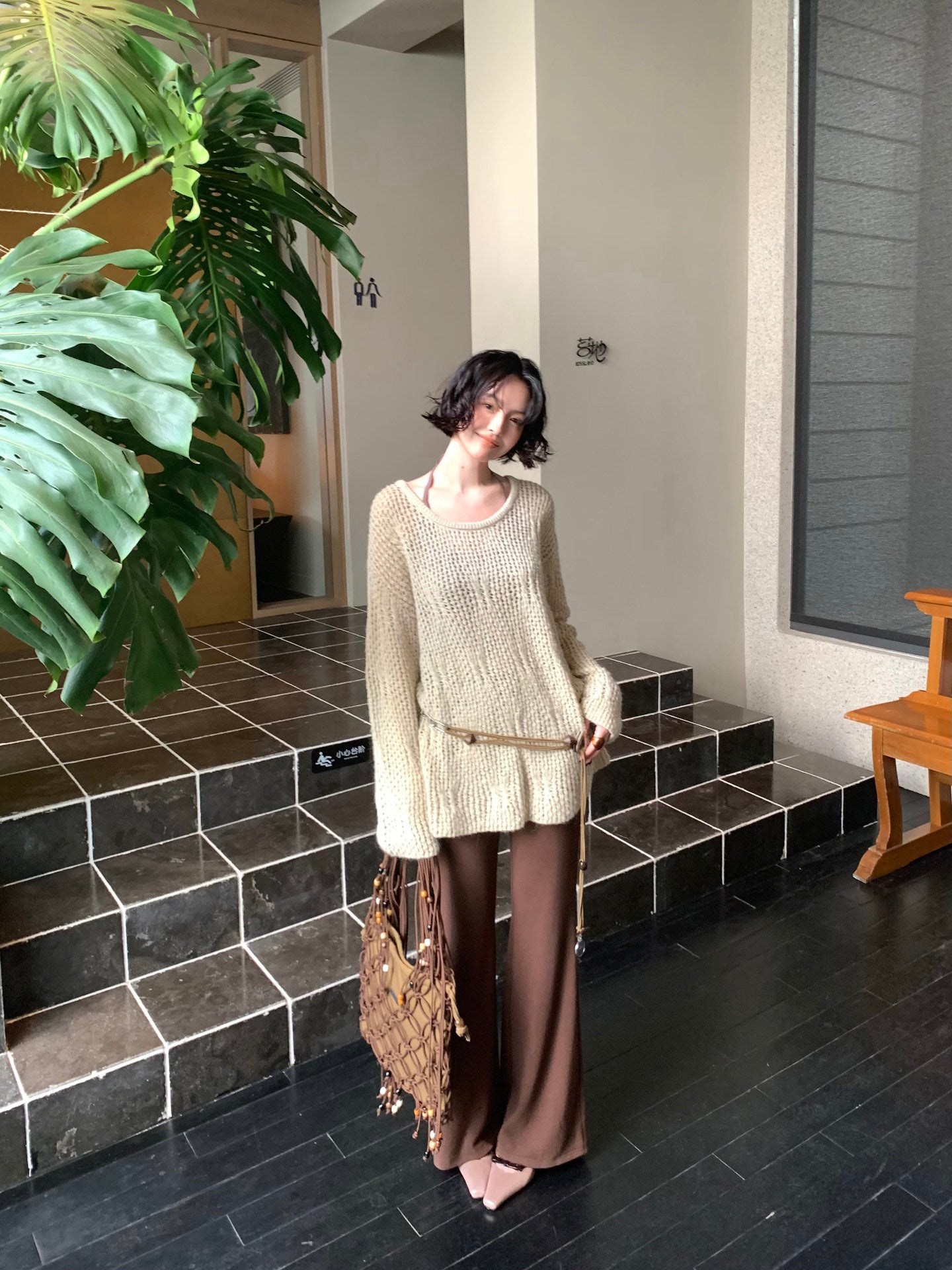 Yunlu Relaxed Round-Neck Knit Cover-Up – Hong Kong Retro Autumn Mood