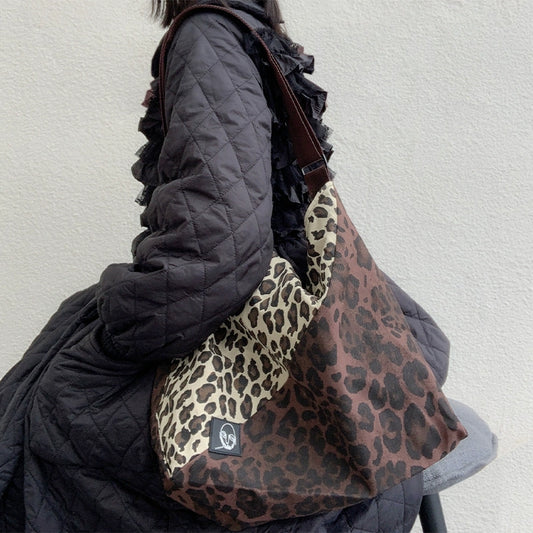 Leopard One-Shoulder Commuter Bag