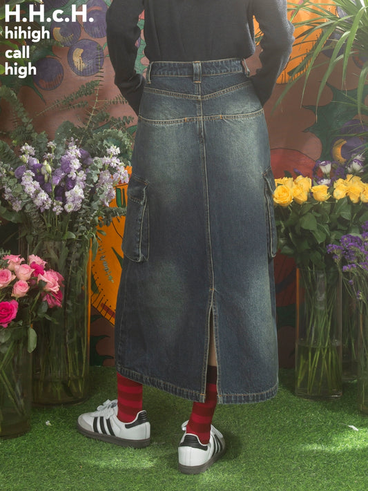 Принт вишни: джинсовая юбка средней длины средней длины