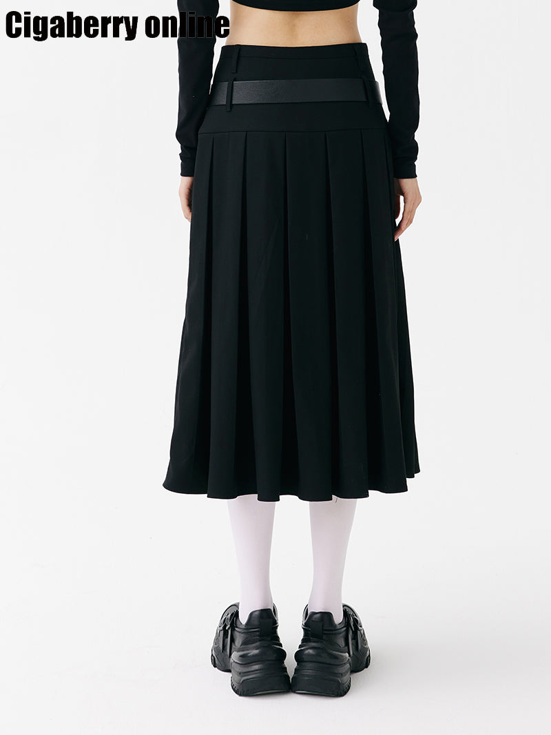 Campus Pleated Skirt