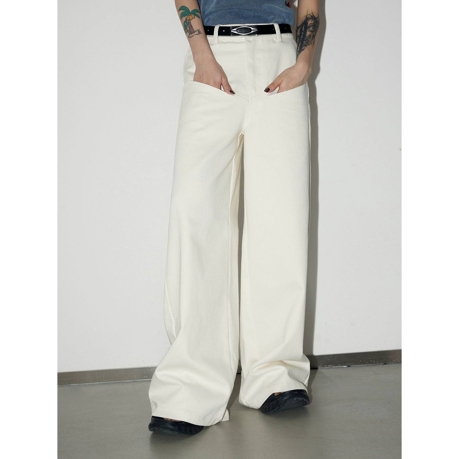 Basic White - Wide Leg Front Pocket Pants