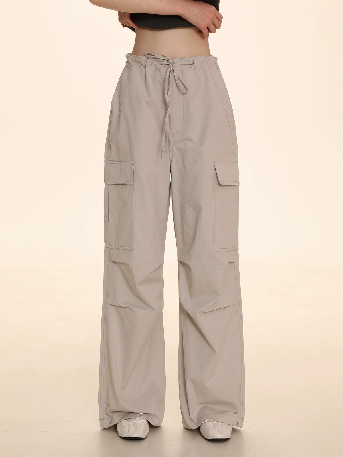Washed Distressed Slimming Jeans
