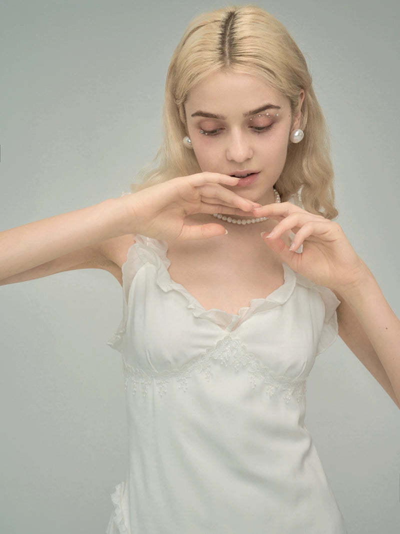 WHITE WOOD EAR FAIRY Dress -One -piece dress of fashion accessories that  combines femininity and cuteness – Serendute