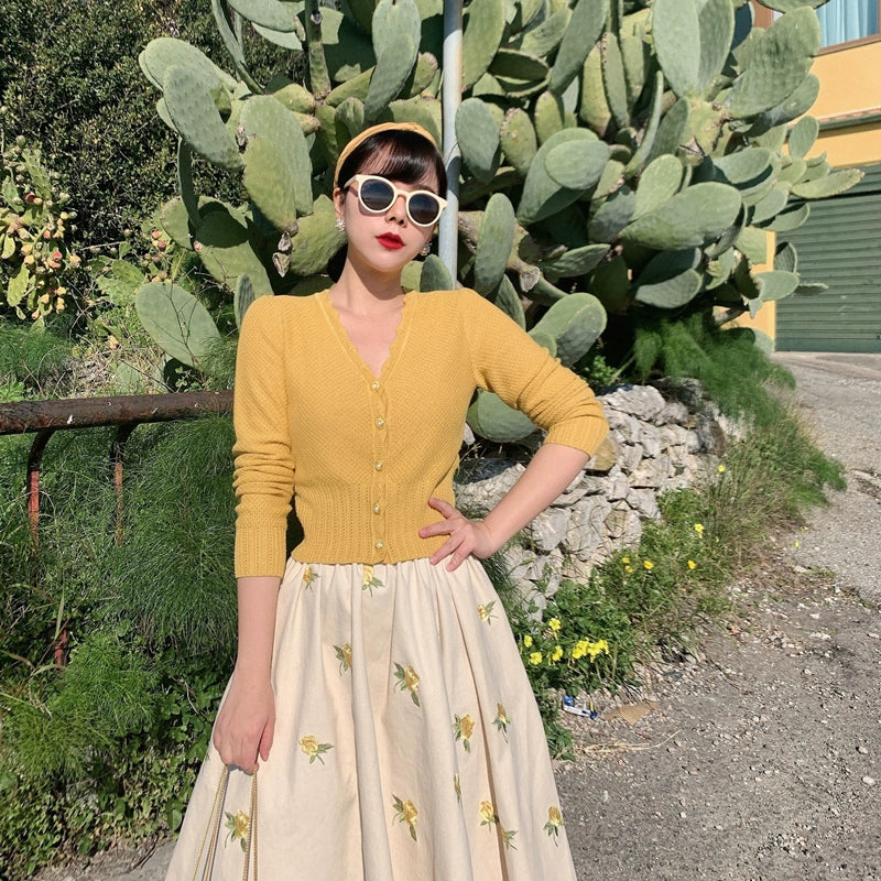 1960s Yellow Rose Embroidered Skirt