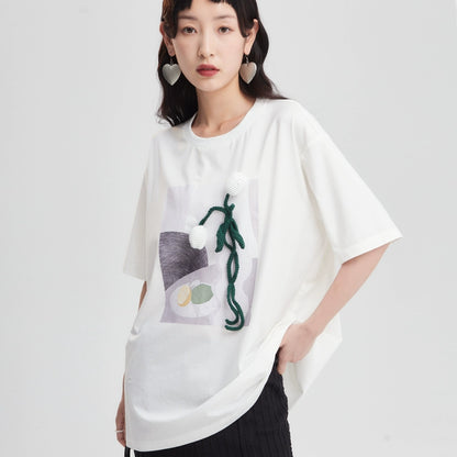 Original design of flower sketches in a vase with ears, still life printed round neck T-shirt