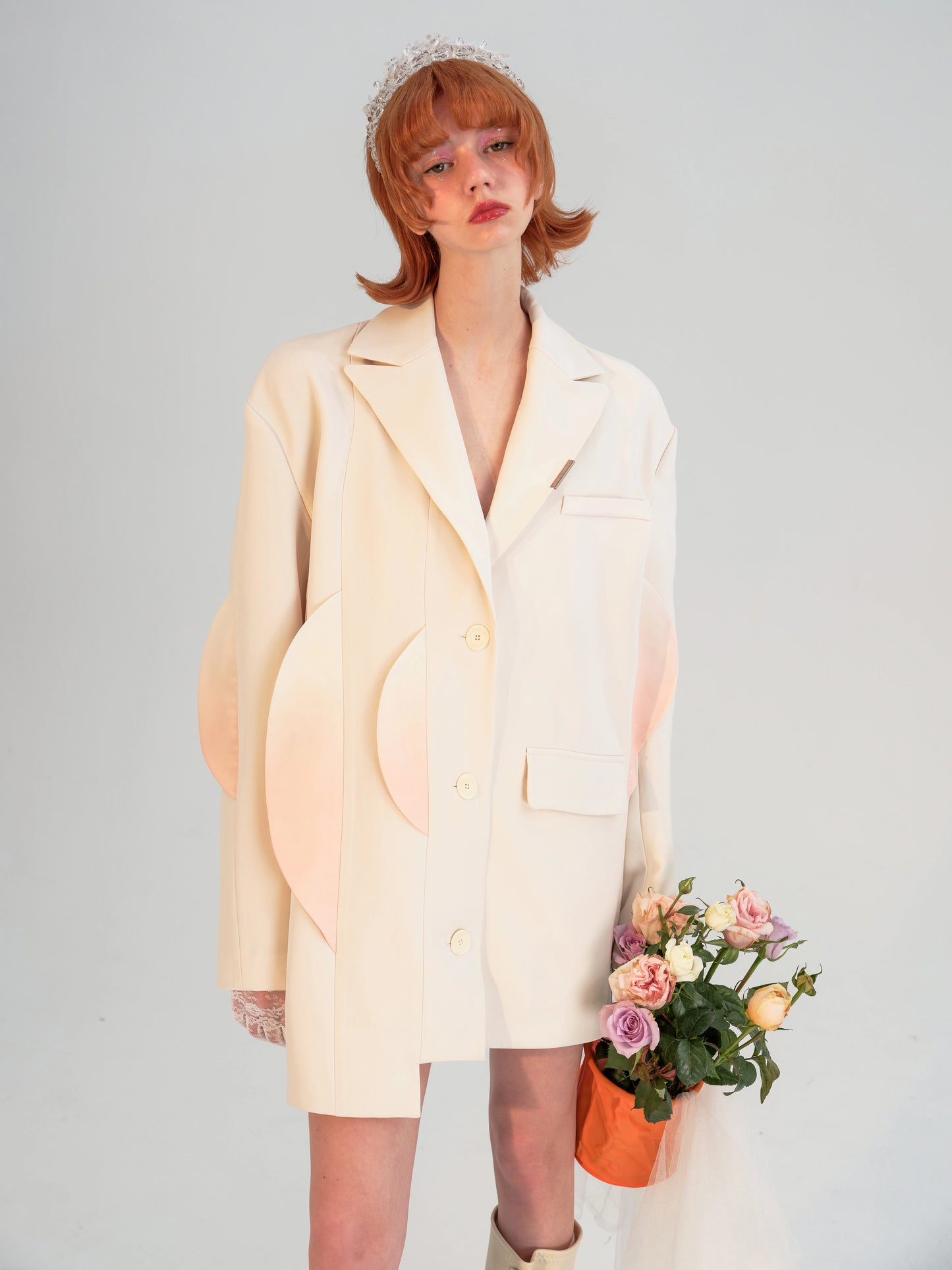 SUNSET BLUSHER - Powder White Silhouette Coat