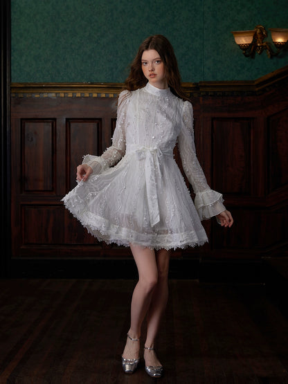 White Starry Waist Court-Style Long Sleeve Dress with Wide Skirt Hem