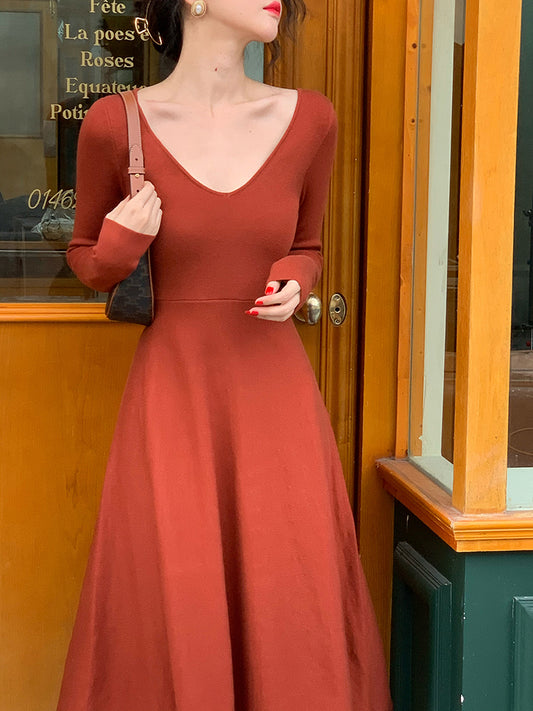 Retro V-Neck Knit Dress