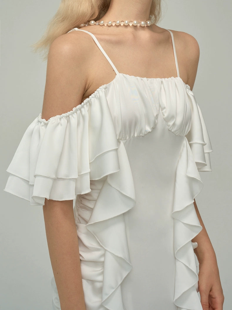 Robe de fée à volants blancs