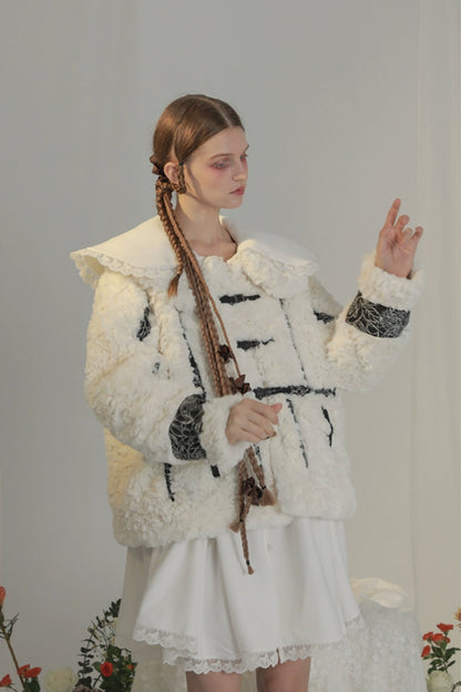 Light Snow Coat - Warm Contrast Jacquard Plush