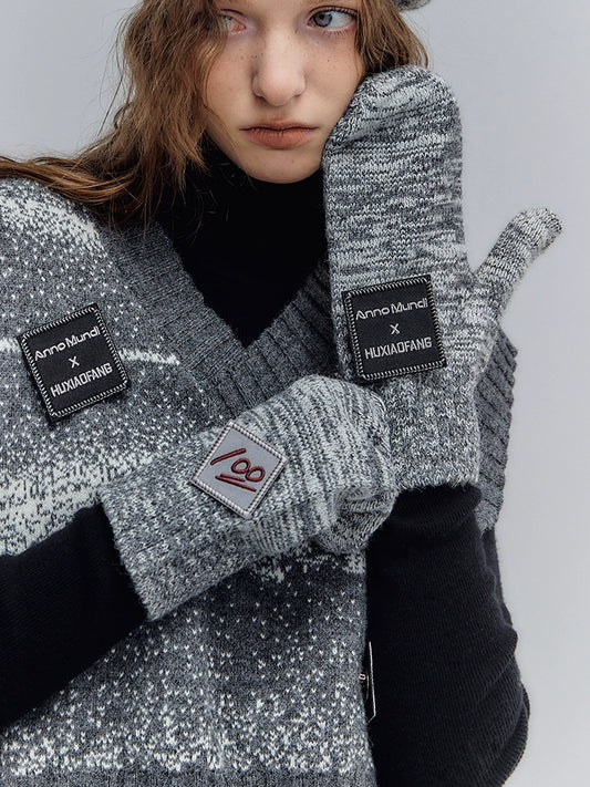 Embroidered Warm Gloves