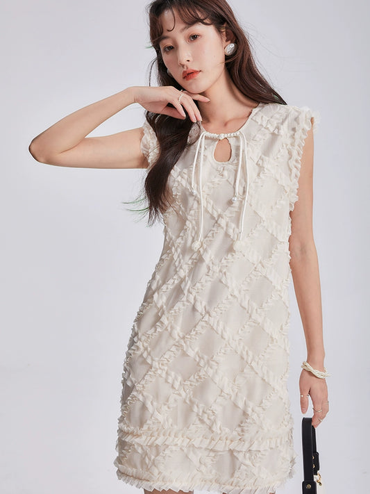 Ling Ge Lace-Up Sleeveless Dress