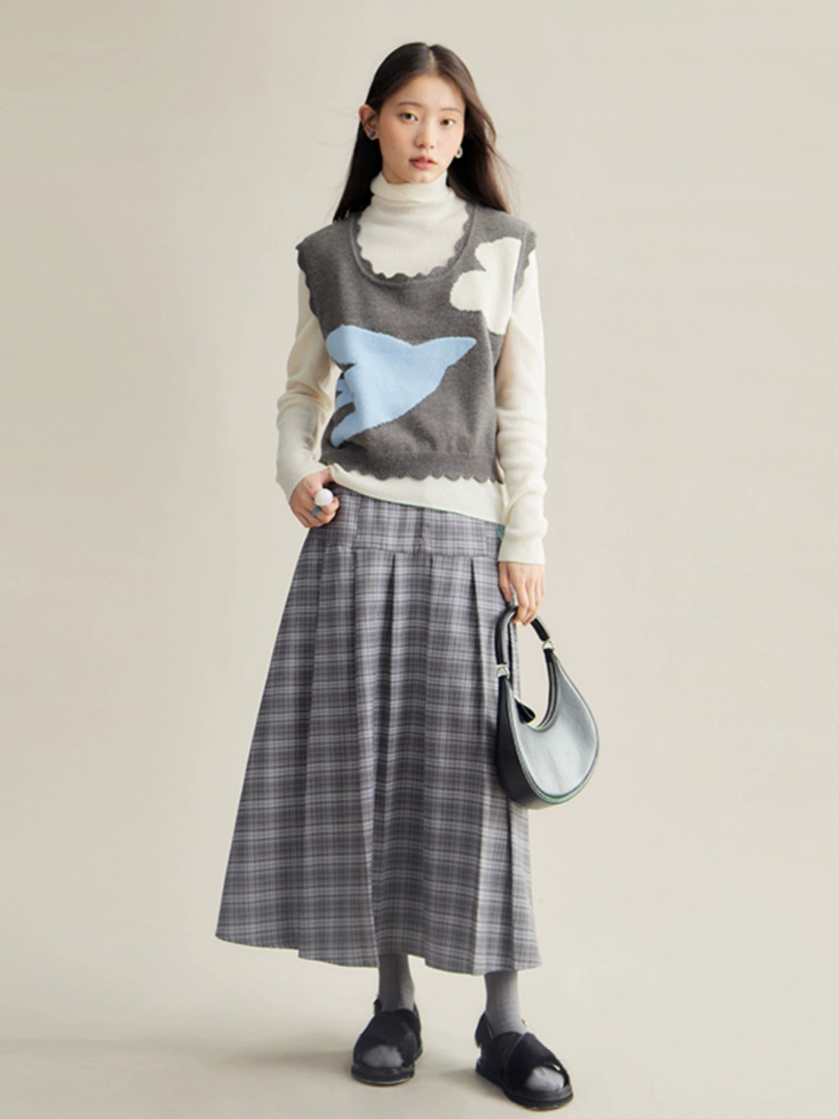 Vivian Letter Grey Blue Checked Tulip Embroidered Pleated Skirt Half length Skirt