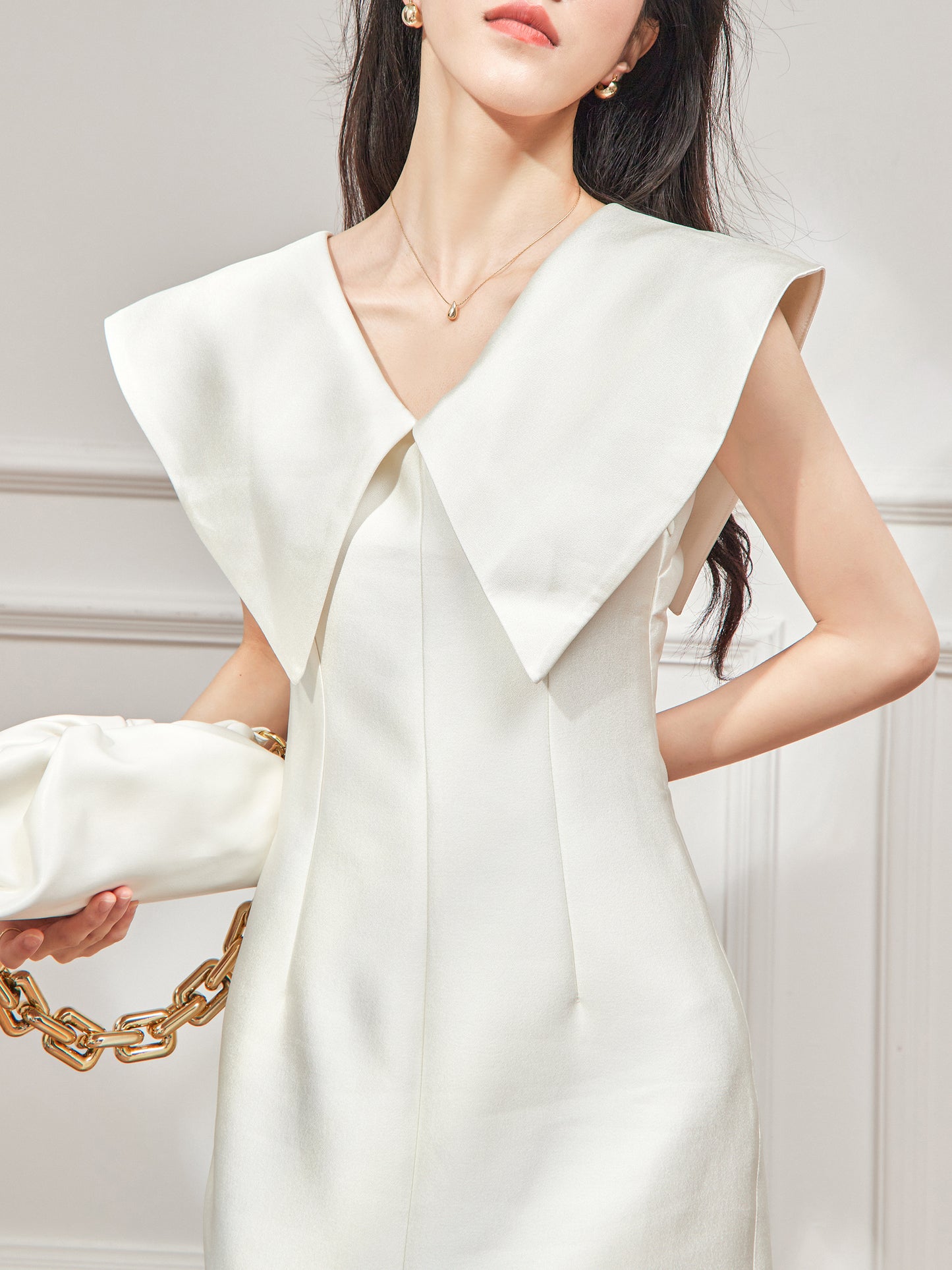 Hepburn Style White Lapel Dress