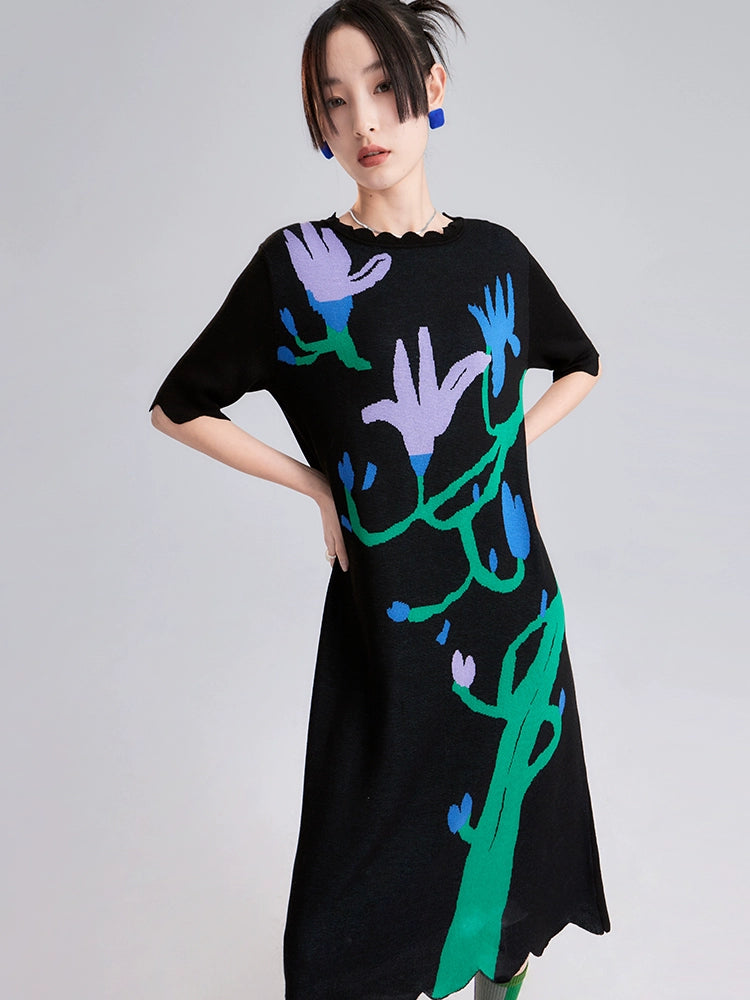Original niche design with ear UARE, cold moon kapok, artistic sense, jacquard knitted silk dress, medium length
