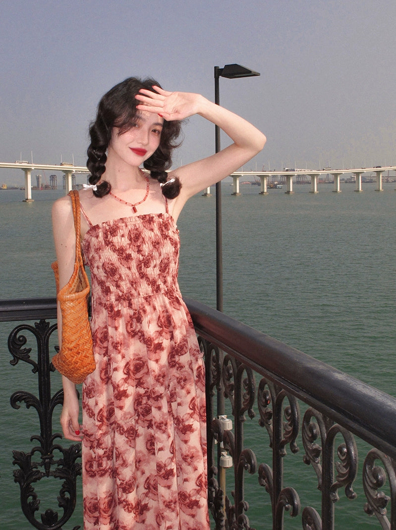Французское лето: платье из талии с плиссированным талией сухой розовой