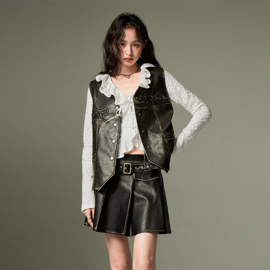 Color Erased Retro Pleated Leather Short Skirt