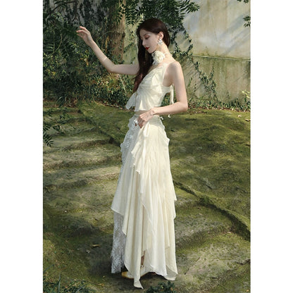 Robe papillon en dentelle beige: printemps / été