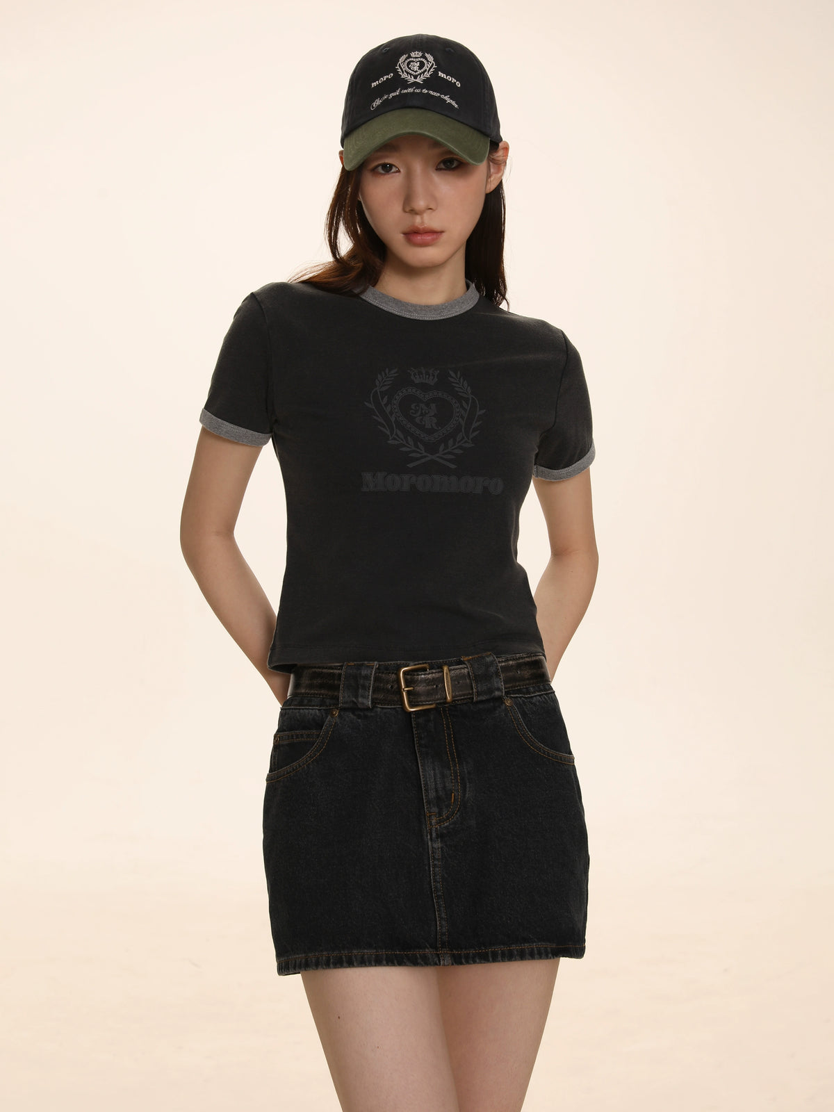 Contrast Round Neck Short T-shirt