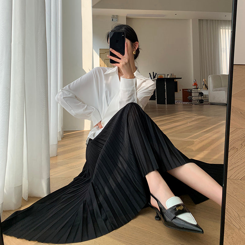 Black Pleated Hepburn Skirt