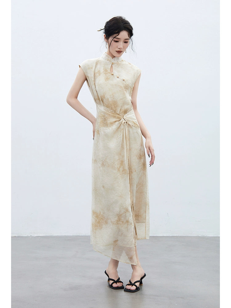 Sleeveless Improved Qipao