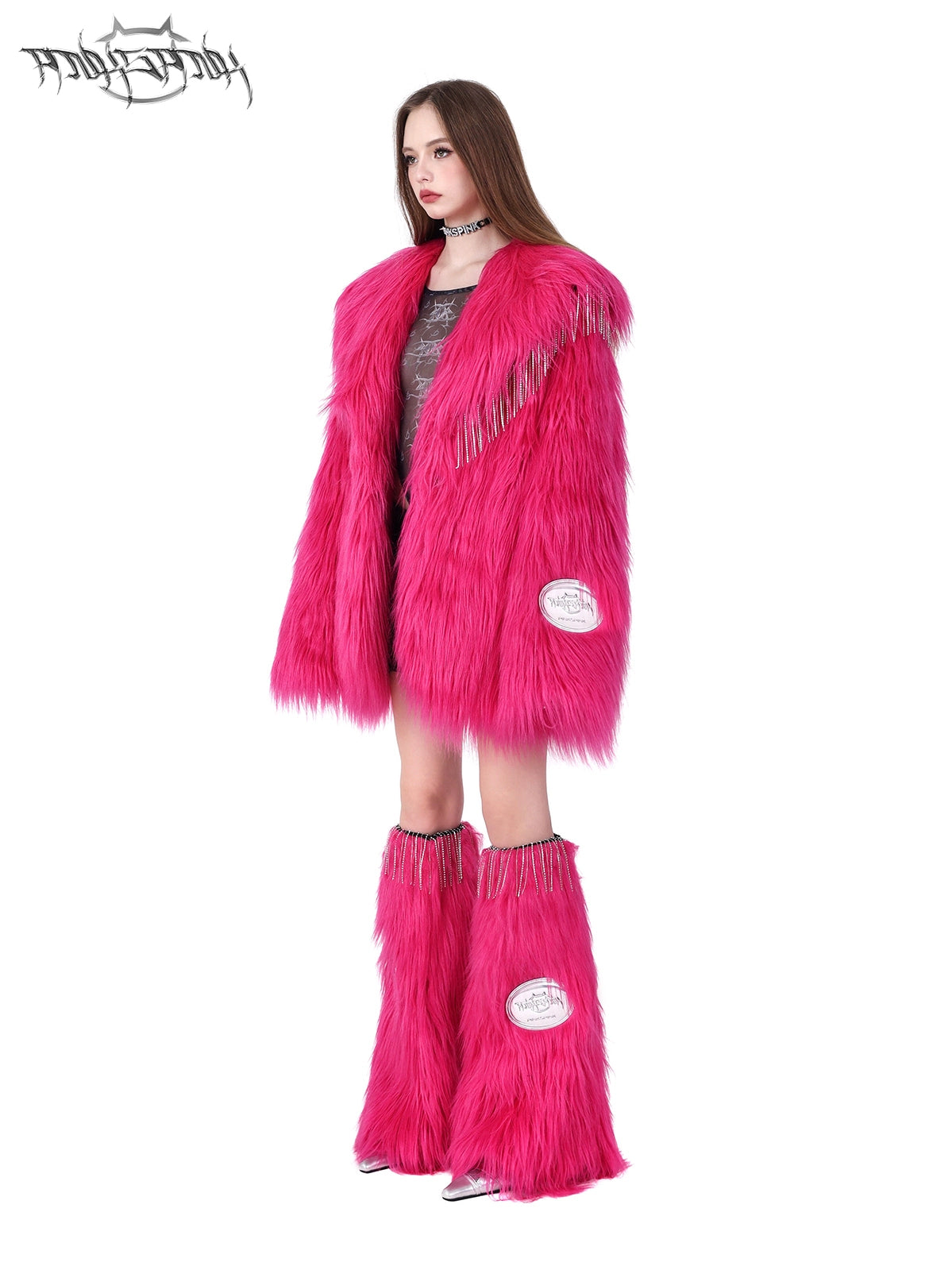 Cappotto in pelliccia con ciondolo di diamanti Barbie