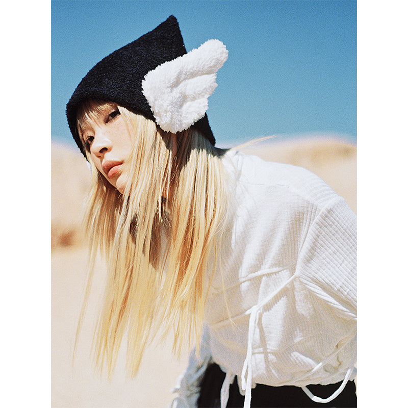 Angel Wings Small Pointed Knit Hat