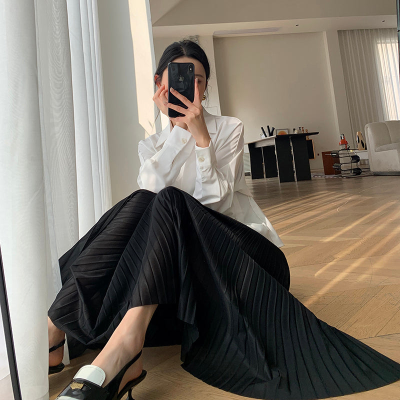 Black Pleated Hepburn Skirt