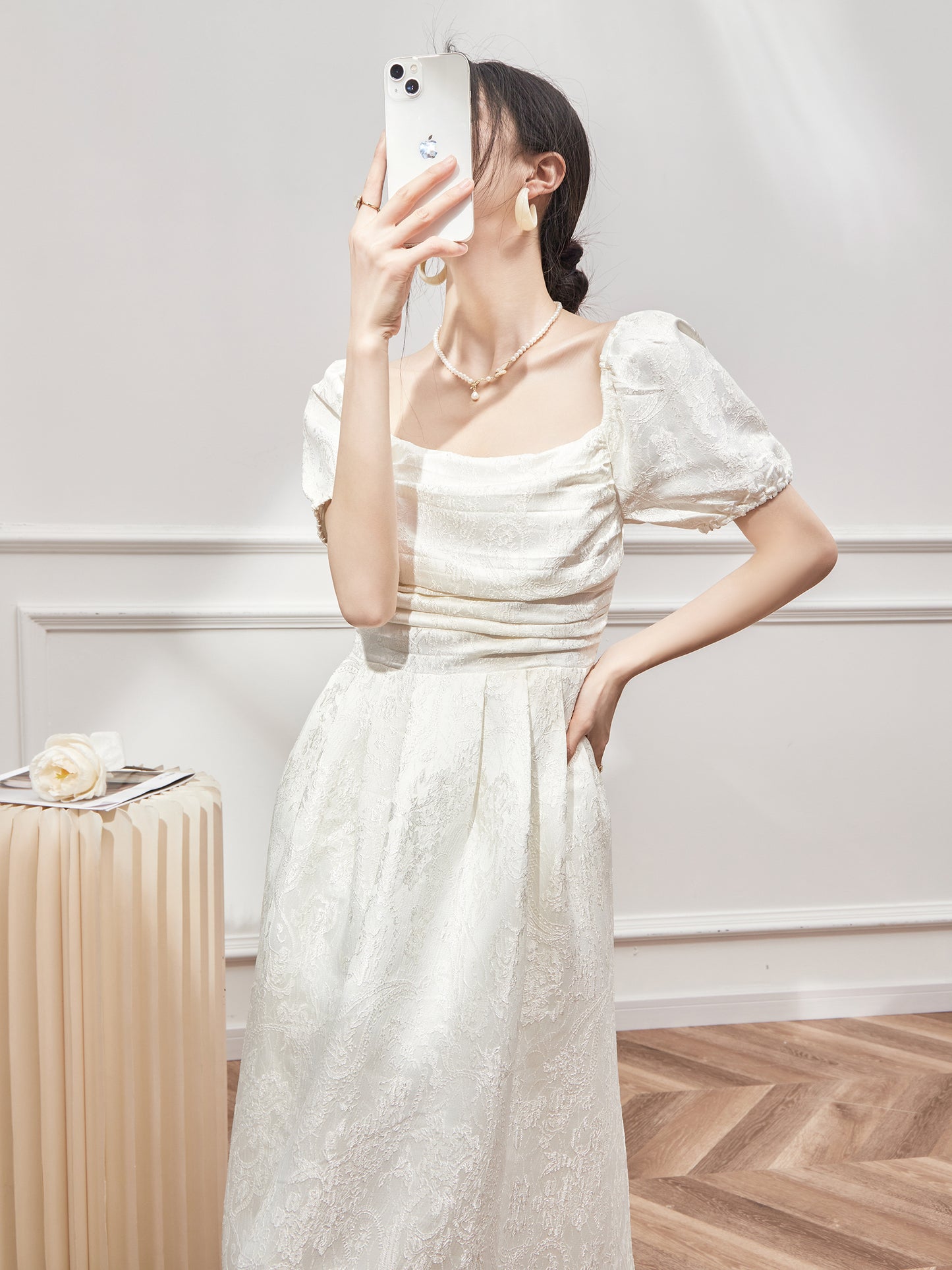 White Bubble Sleeve Wedding Dress