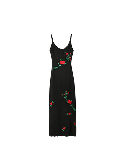 Hong Kong Style: Rose Embroidery Black Dress