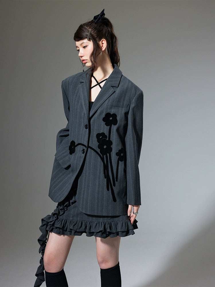 Embroidered Elegance - Grey Suit Coat