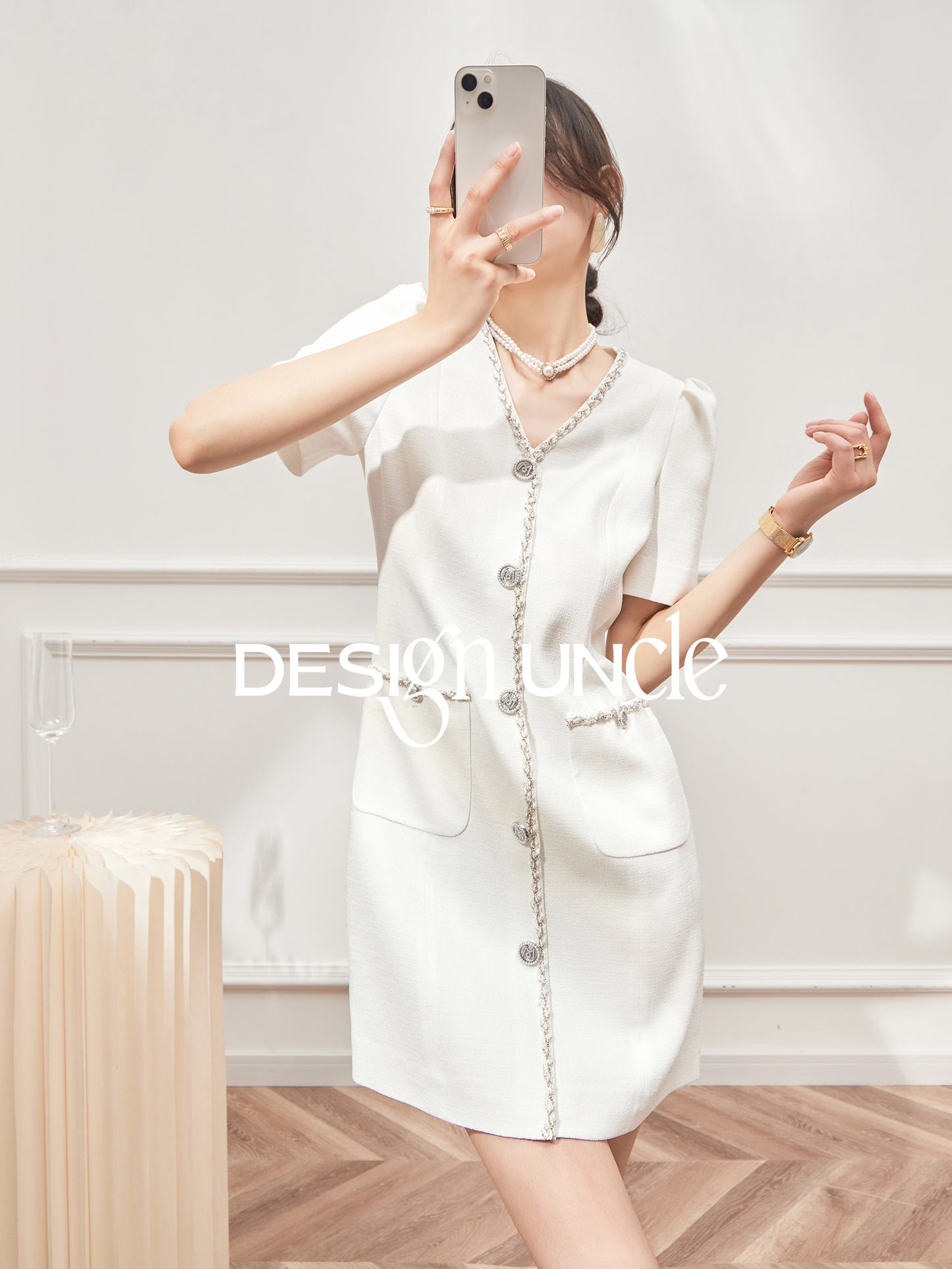 Light Luxury French White V-Neck Dress