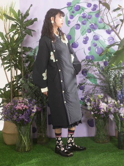 Stampa Sakura: cappotto di cotone sciolto nero