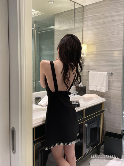 Mysterious Backless Dress