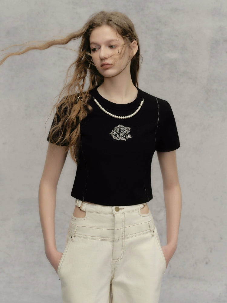 Collier de perles et diamant court t-shirt