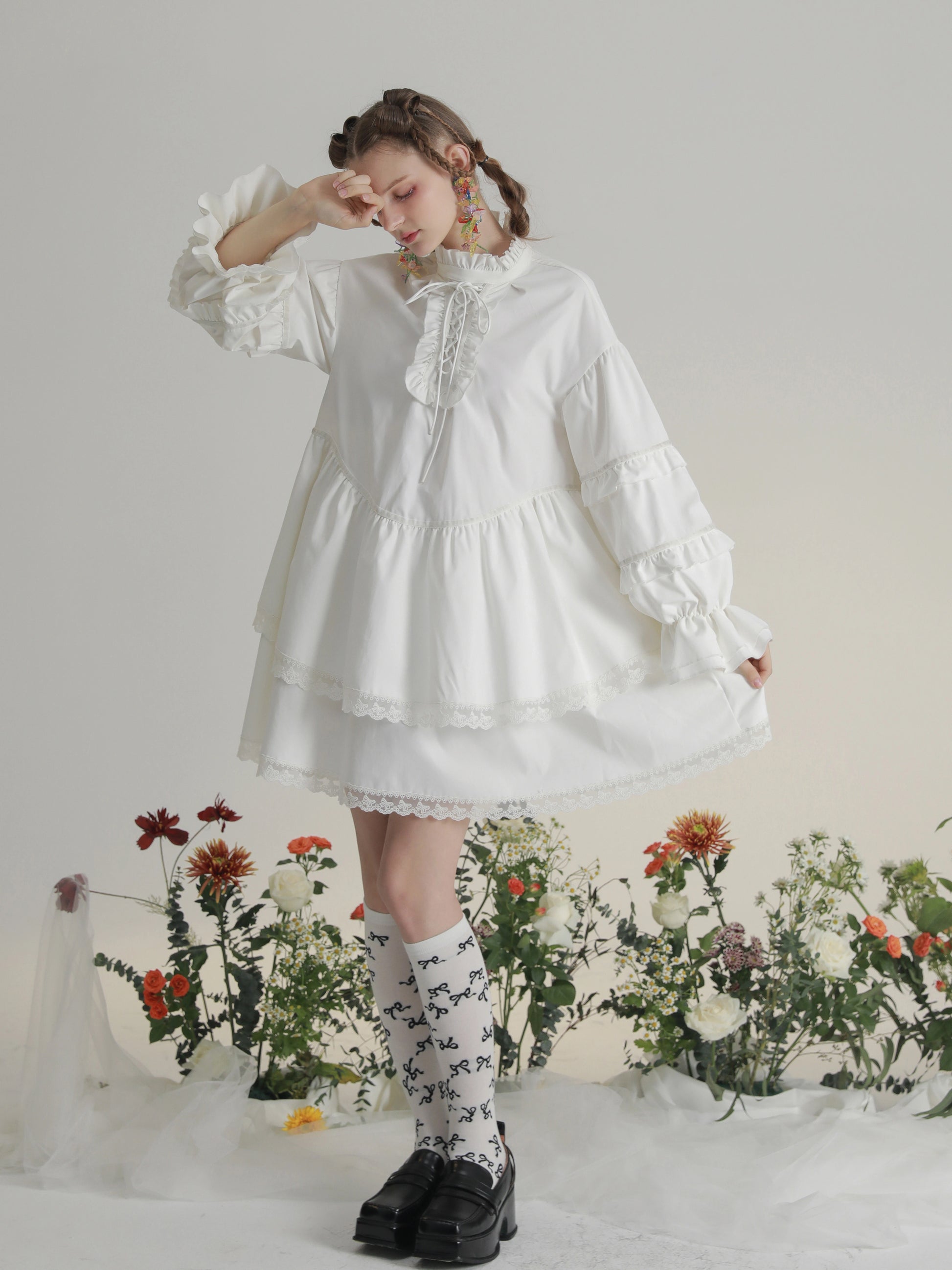 Wonderland White Lace Doll Skirt