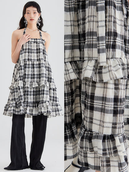 emotional check half skirt or suspender skirt, two wearing elastic waist black and white check pattern half skirt