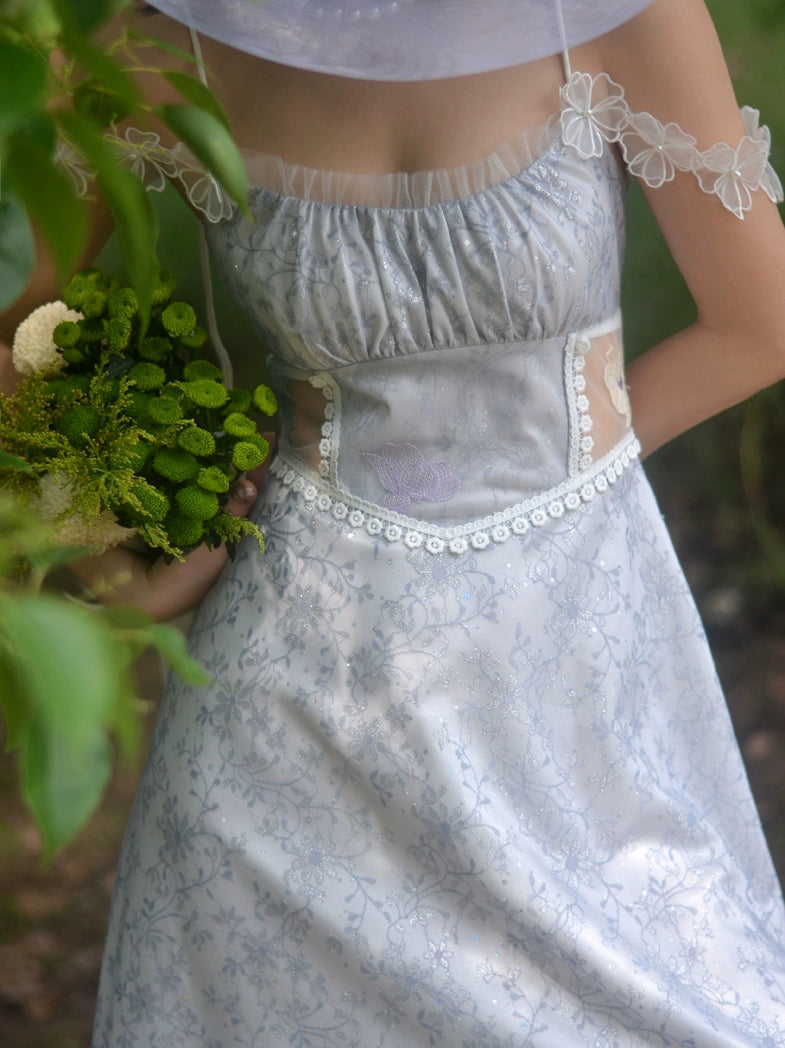 Vestido de verano de mariposa azul