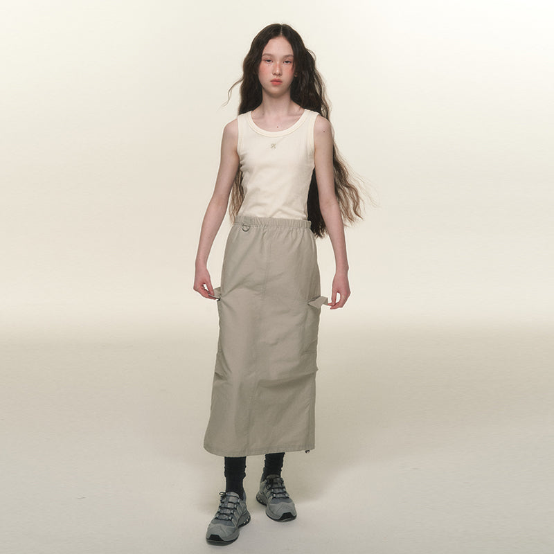 Simple Mid-Length Skirt